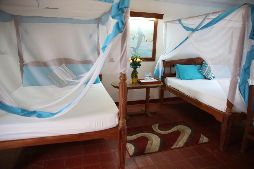 Mangro Hotel شاطئ دياني المظهر الخارجي الصورة