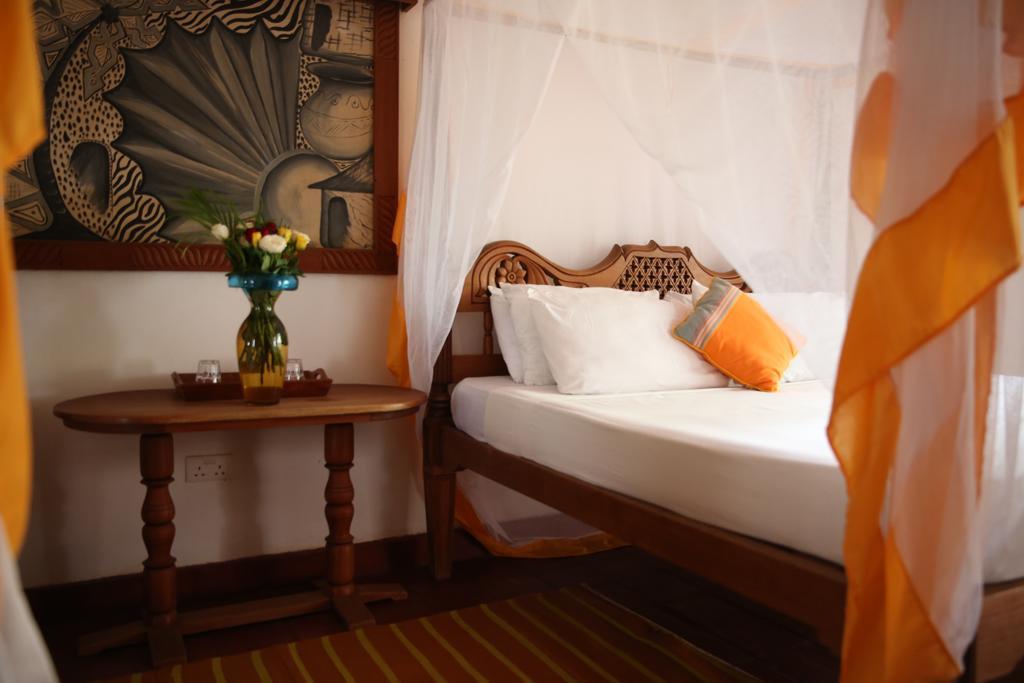 Mangro Hotel شاطئ دياني المظهر الخارجي الصورة